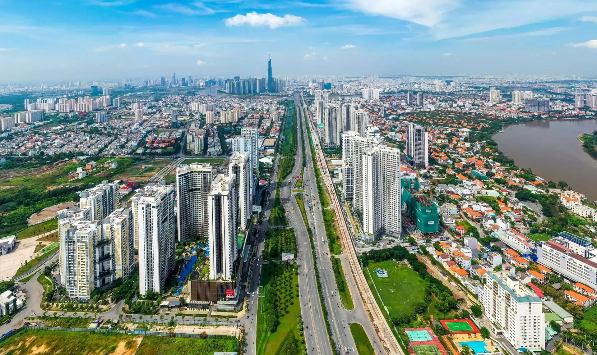 Hóc Môn còn dư địa quỹ đất và hạ tầng để tổ chức phát triển đô thị quy mô lớn