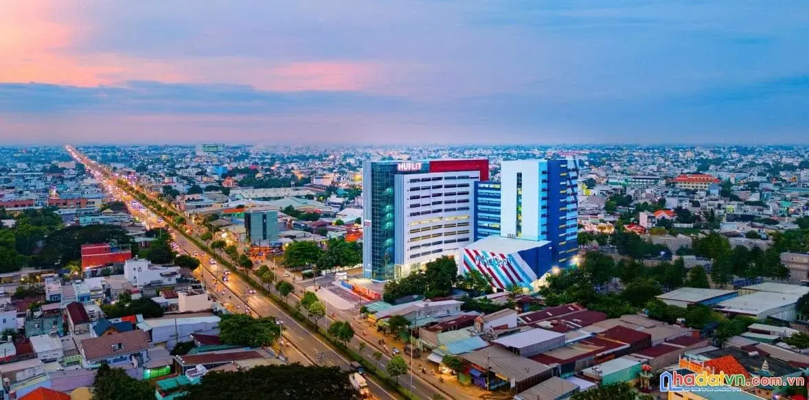 Toàn cảnh khu vực Hóc Môn với nhịp phát triển chậm và mật độ xây dựng thấp