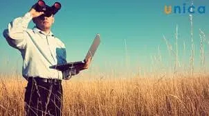 Quan sát thực tế giúp giảm ảnh hưởng cảm xúc đám đông