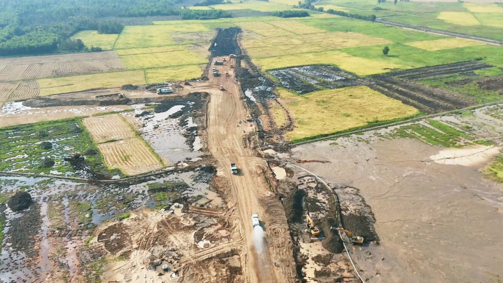 tiến độ vinhomes hóc môn - 8